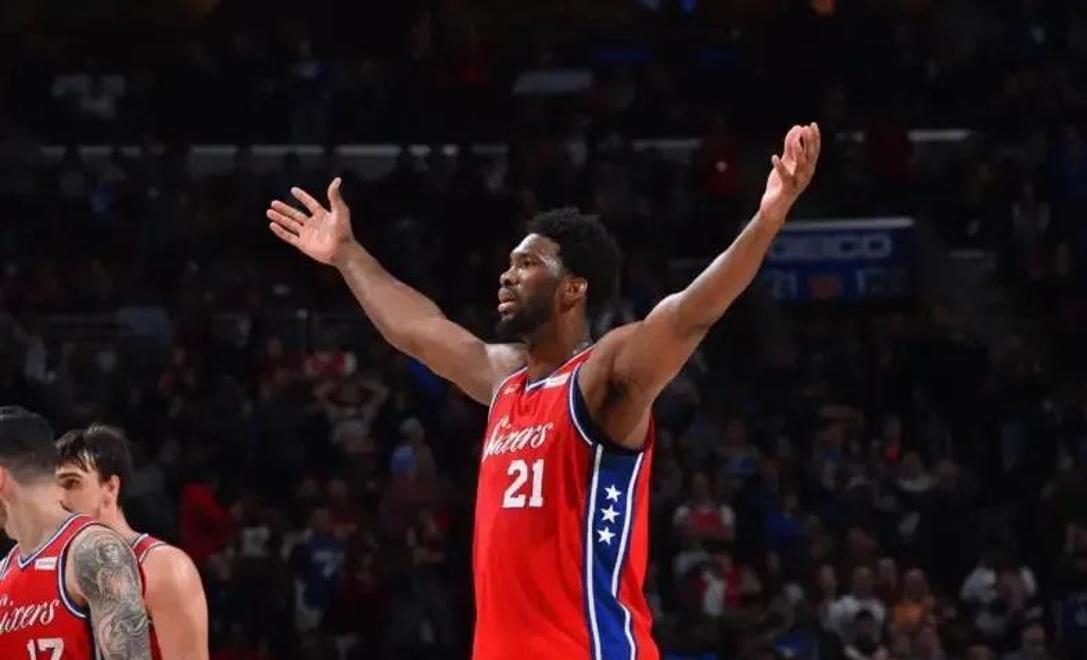 开云-76人队惨败后更衣室爆发冲突，主帅回应，自己时间操作教育.-开云