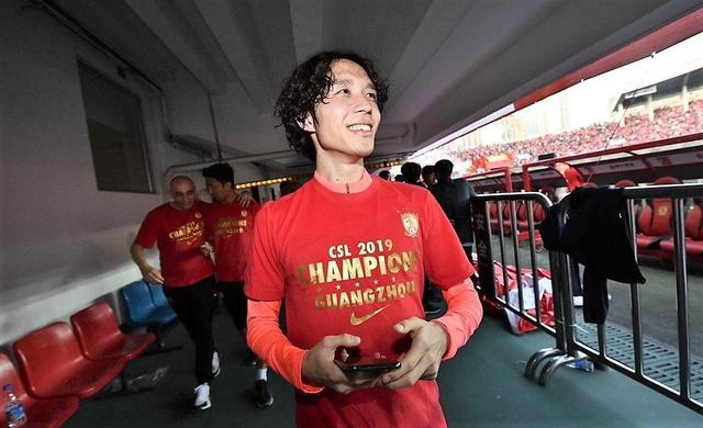 开云官方在线入口-转会期体能课后；广州队止住颓势备战法甲；气氛紧张；纪律约束更严格-开云官方在线入口