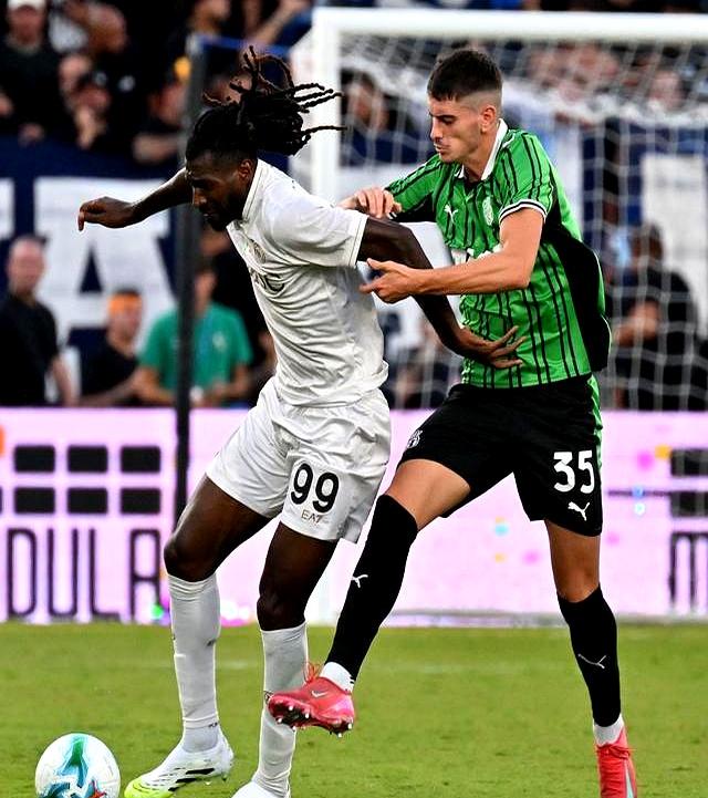 开云官方在线入口-包含英超赛程吃紧，那不勒斯转会期扳平良机，更衣室稳定，训练强度明显提升的词条-开云官方在线入口